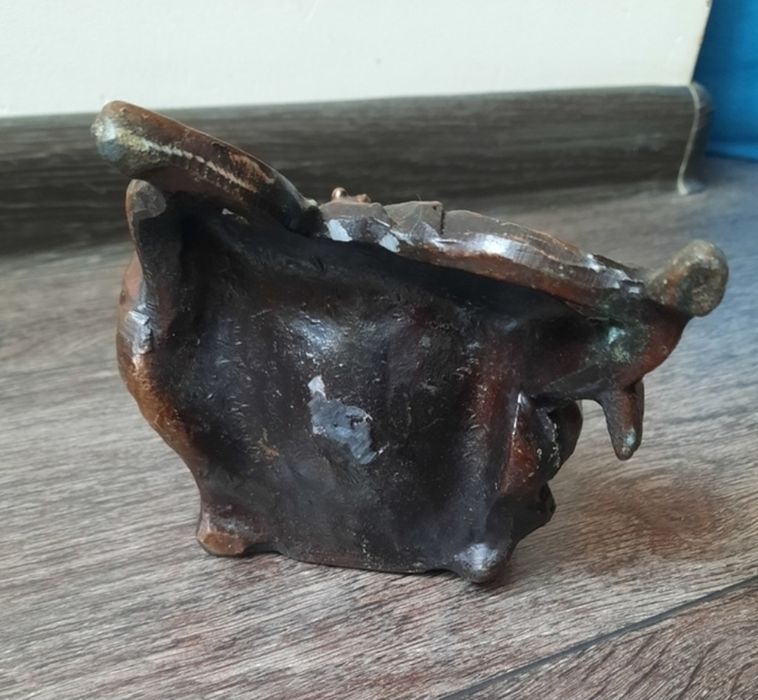 Карандашница злой пень