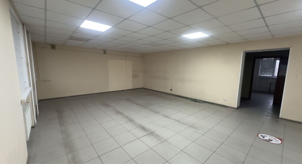 Продам приміщення магазину 78,1 кв м