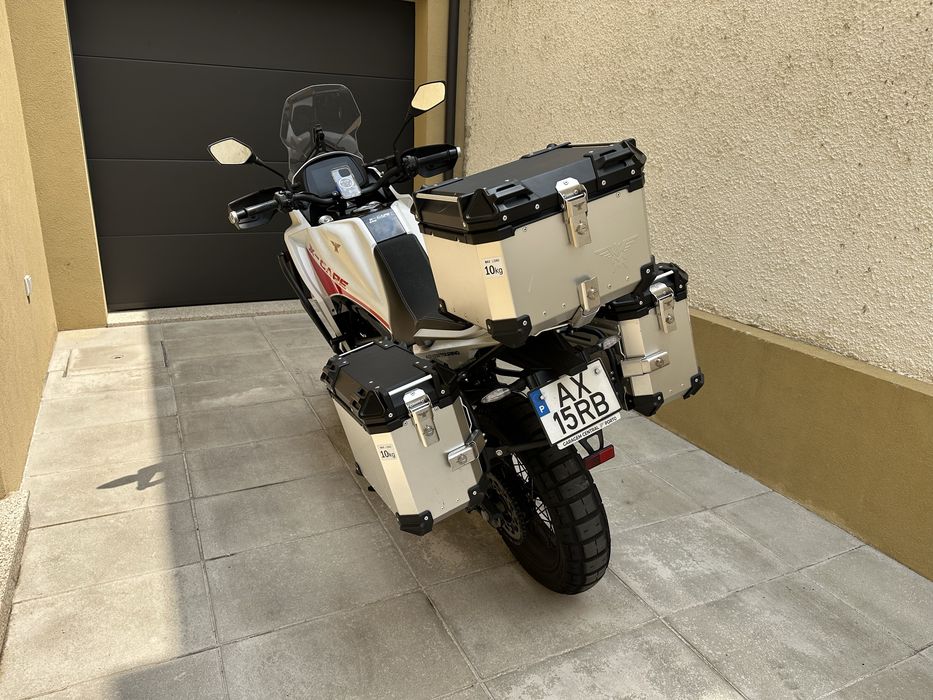 Moto Morini X-Cape 649
