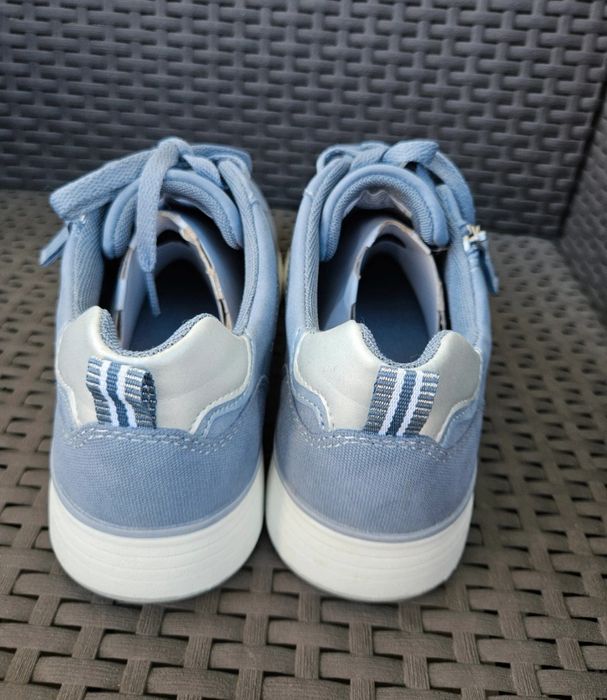 Niebieskie sneakersy damskie Graceland