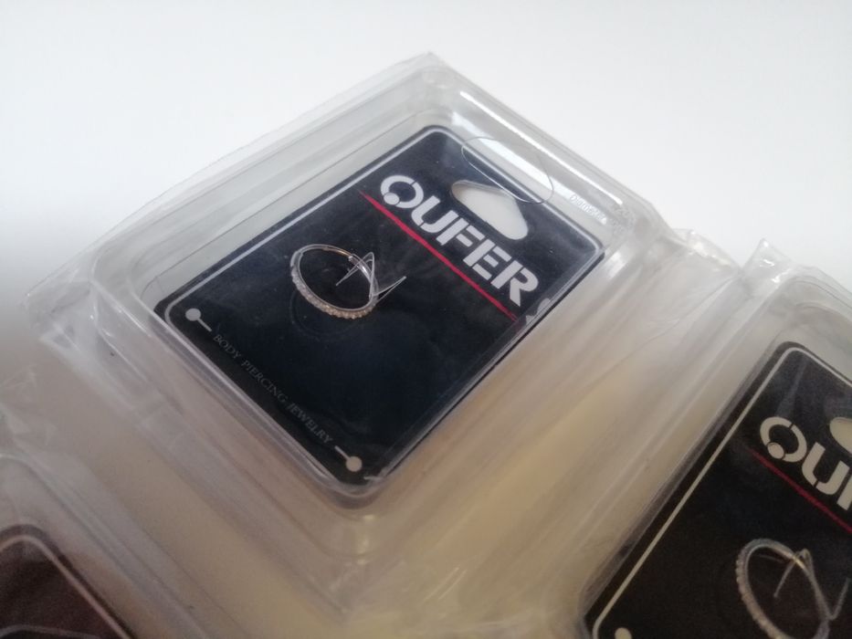 Oufer kolczyk do chrząstkii wysokiej jakości stal chirurgiczna 316L