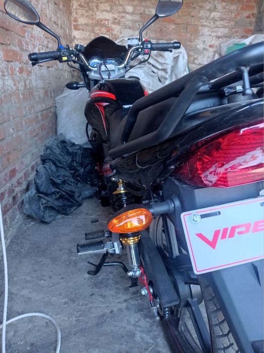 Продам. Вайпер 200