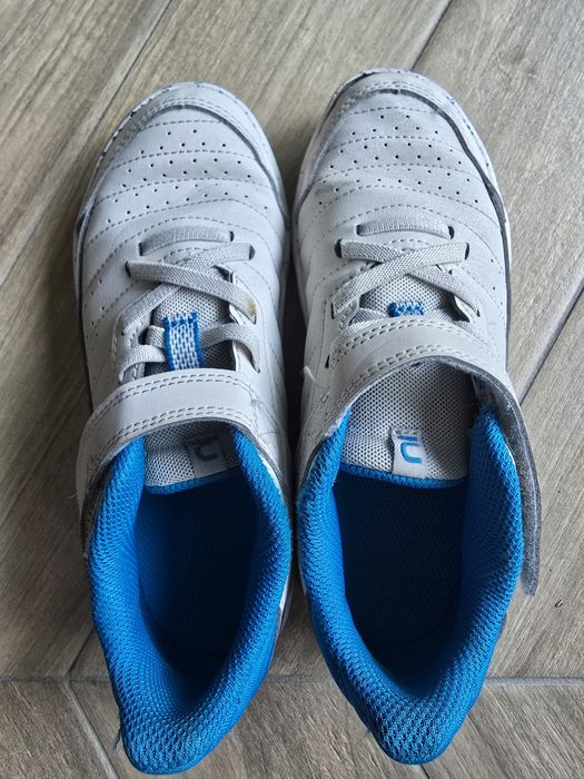 Halówki Kipsta rozm. 33 buty na w-f