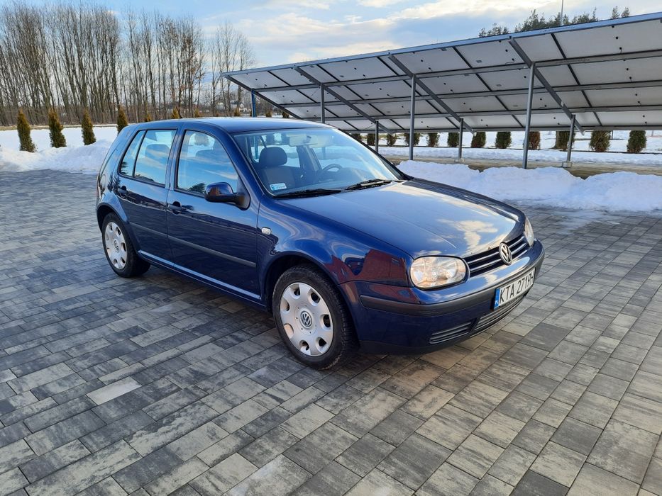 Sprzedam VW Golf IV 1.6 105KM Klima Hak