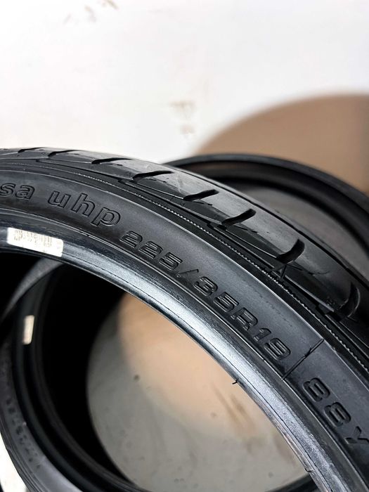 Pneus Sava Intensa UHP - 225/35/19 - Excelentes