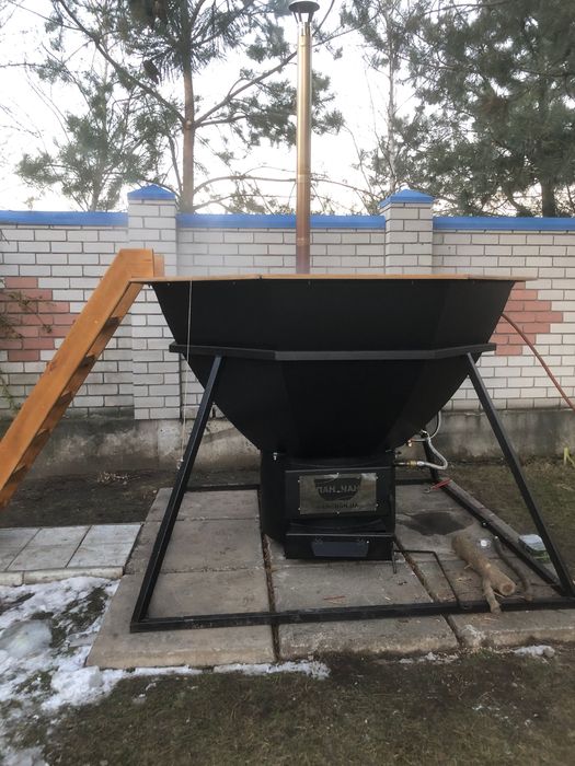 Чан та лазня на дровах, відпочинок у затишній садибі