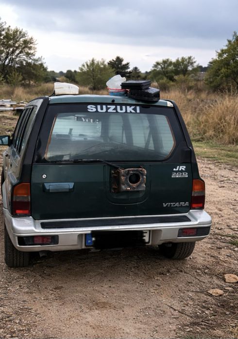 Suzuki Vitara JR 2.0 Mazda