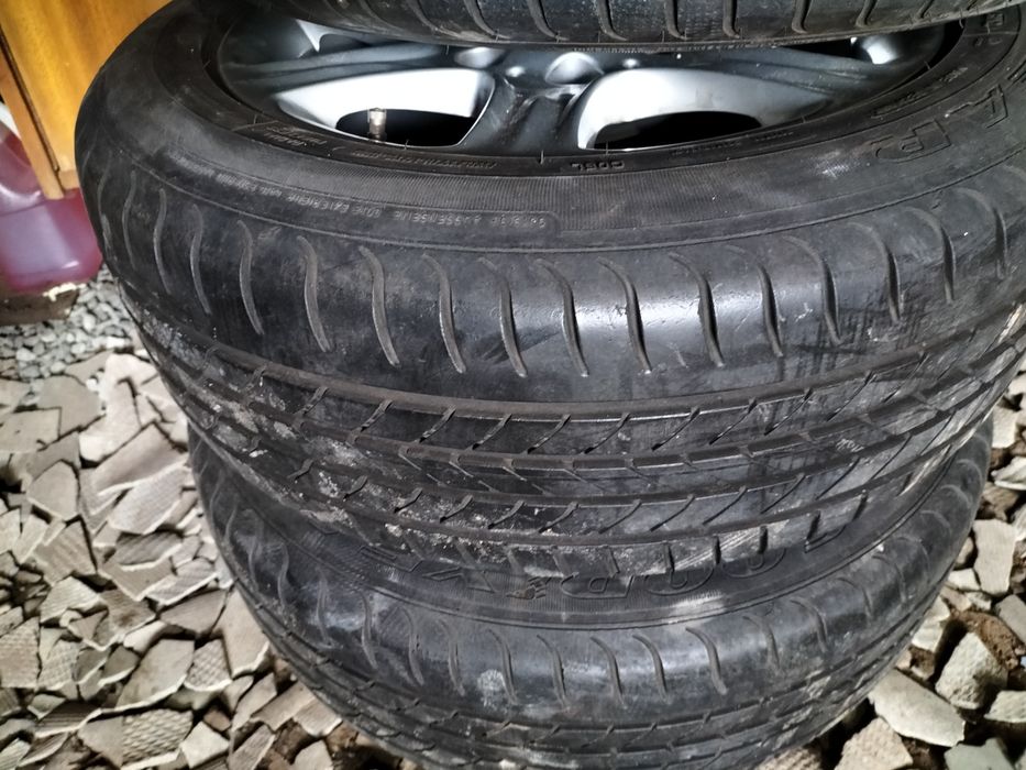 Продам Шини з дисками