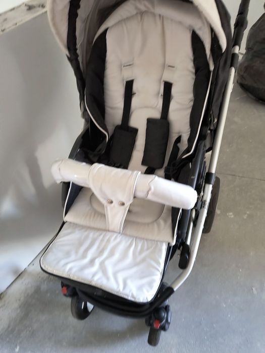 Wózek dziecięcy LAMEIRO biało -czarny  4w1 Fotelik + Baza Isofix