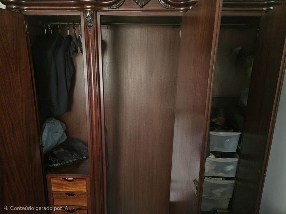 Guarda-roupa 3 portas