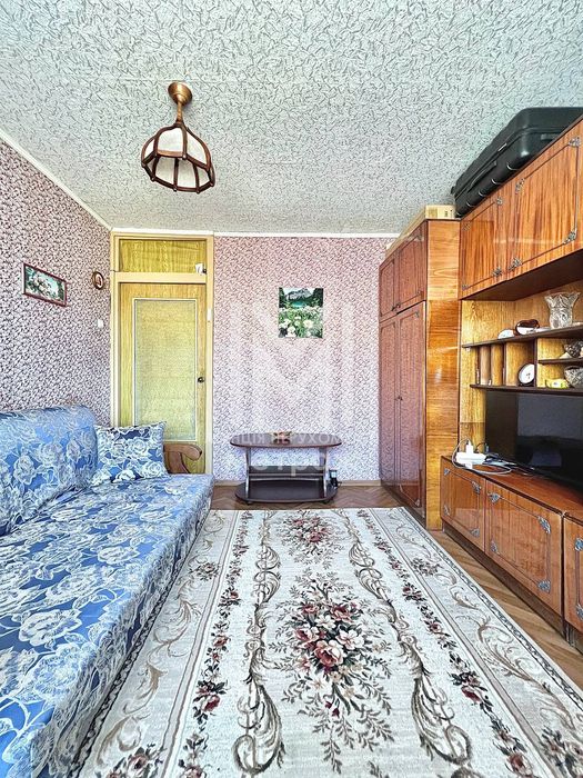Продам гостинку м. Индустриальная, Ивана Каркача, свой с/у, кухня