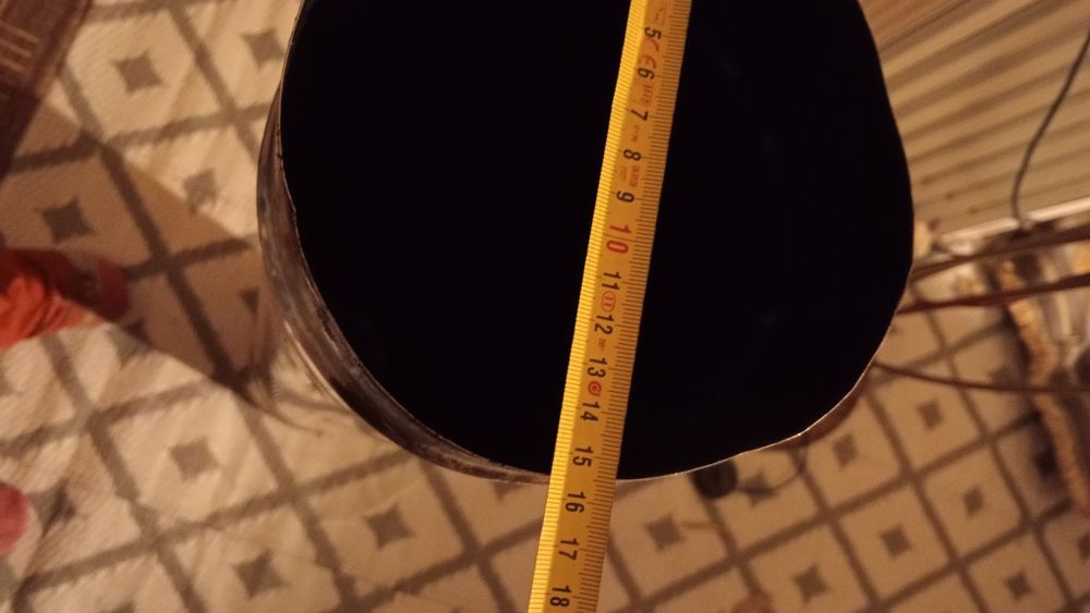 Tubagens, cotovelo e espelho salamandras