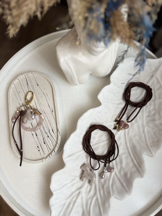 Прикраси ручної роботи , символ 2026 р , чокер , сережки , брелки