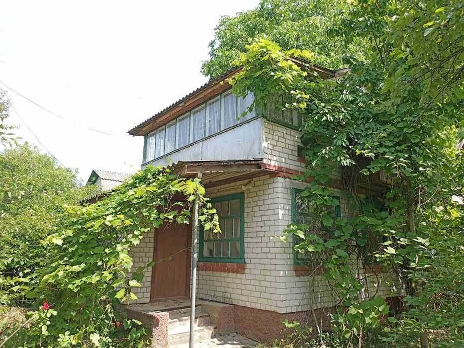 Гарна дача з балконом СТ Деснянка