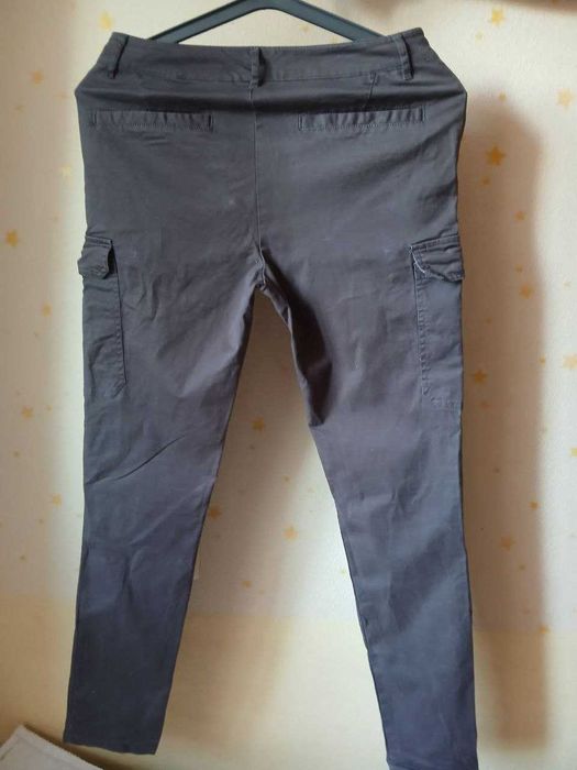 Продам штани карго молодіжні 46 розмір темно-сірі