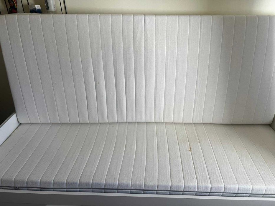 Cama IKEA BRIMNES Individual / Dupla Com Gaveta Com Colchão - Semi-Nova 70€