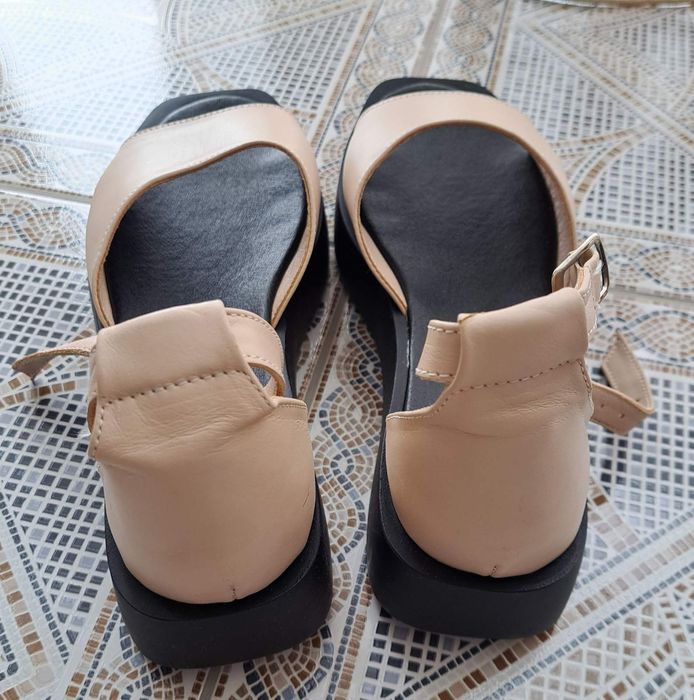 Женские кожаные босоножки, р-р 40 (26,5 см)