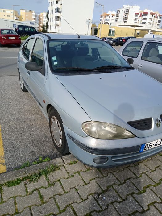 Renault megane 1999, com 197321km, em Faro