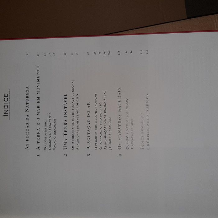 Vendo 2 livros NOVOS