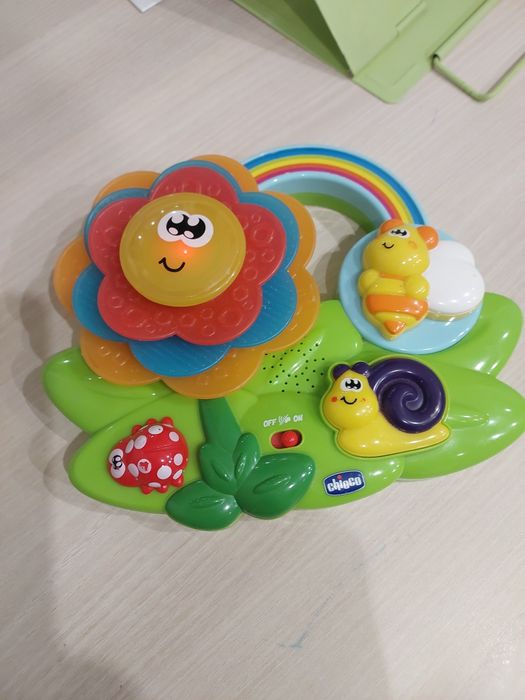 Chicco музична квітка