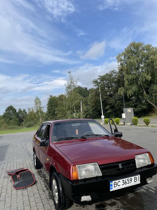 Продам ваз 21099