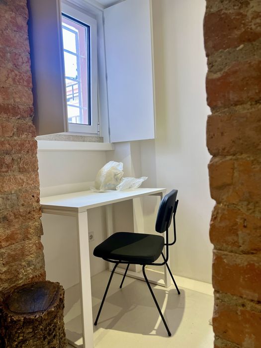 Secretaria lacada a branco