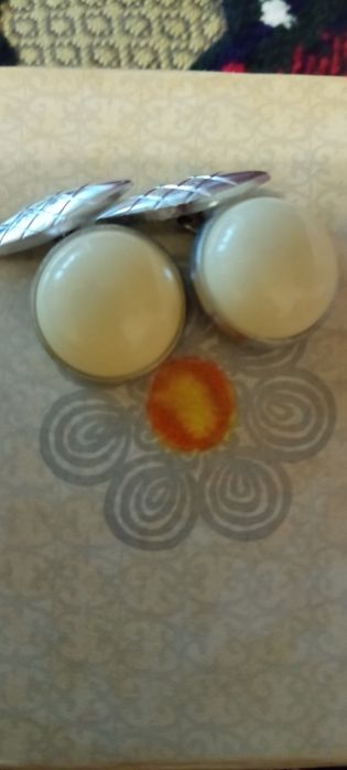 Продам запонки на манжети для мужськкої  сорочкі