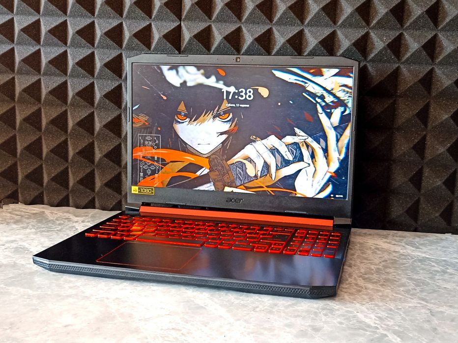 Ігровий Ноутбук Acer Nitro / RX 560X 4GB / Ryzen 5 3550H / DDR4 16GB / SSD m2 256GB + HDD