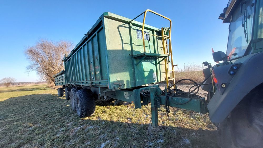 Przyczepa wywrotka trzystronna Krampe tandem