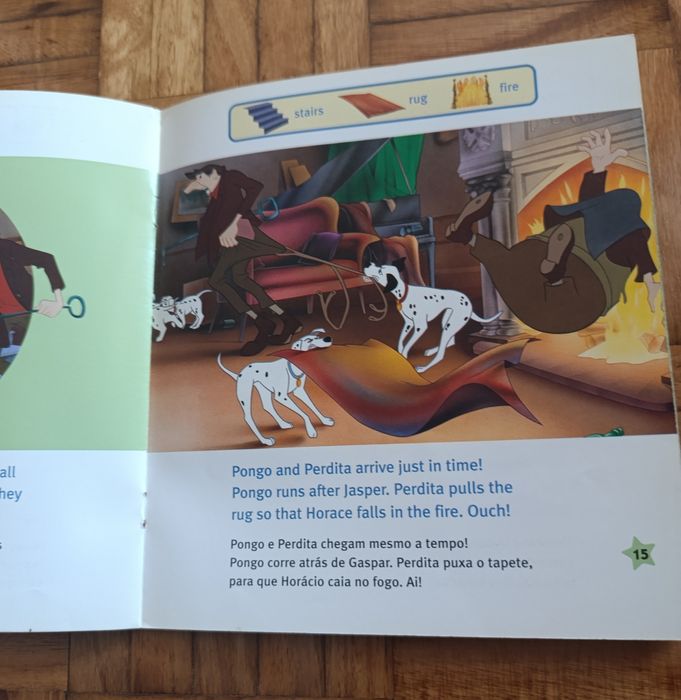 Histórias em português e inglês
