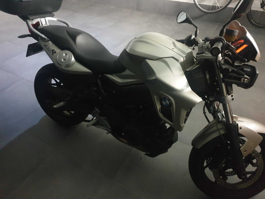 BMW F800R 2013 48 000kms C/ Akrapovic