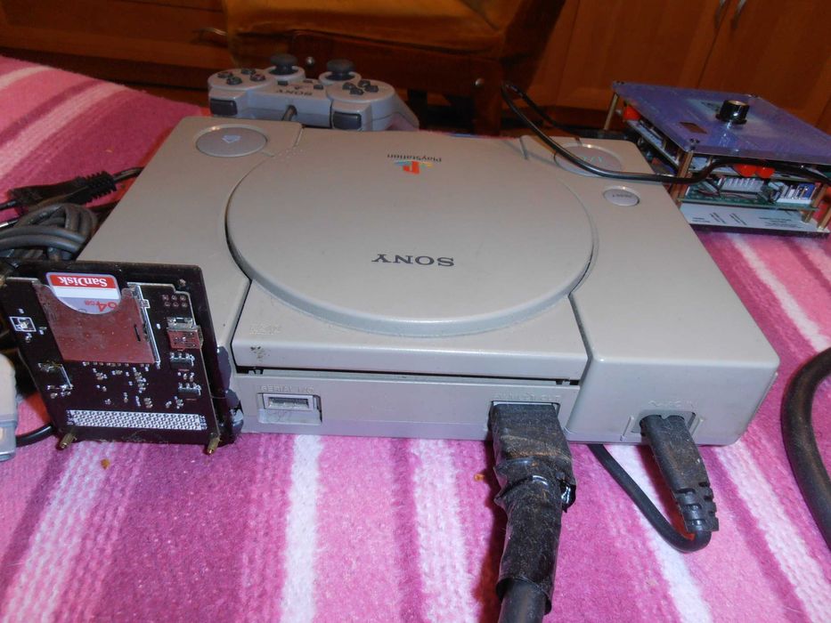 Konsola playstation 1 psx + emulator psio + gbs control