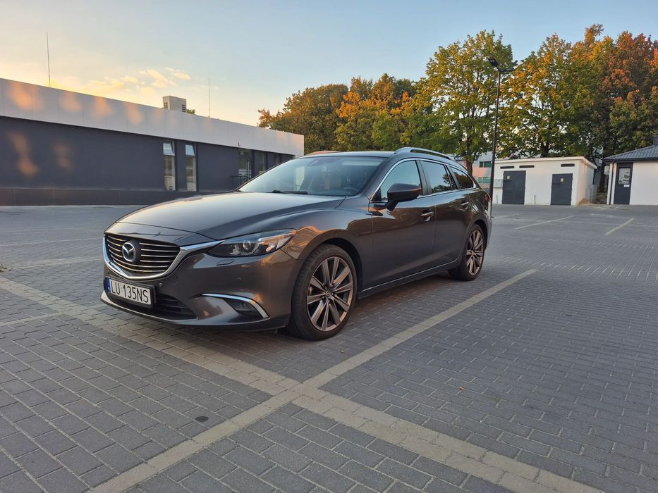 Mazda 6
