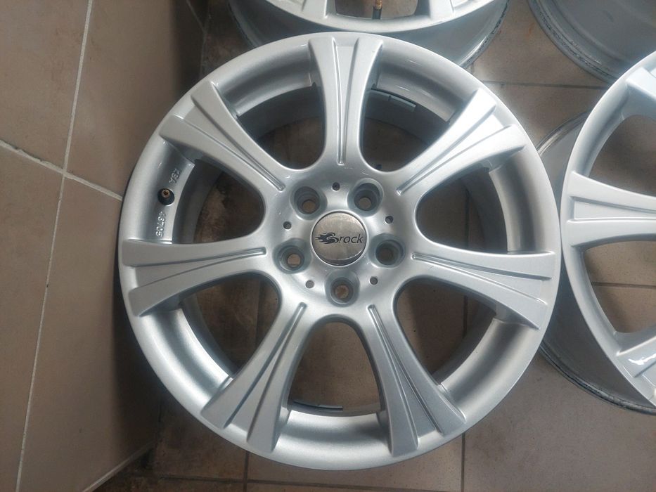 Комплект легкосплавних дисків Renault Nissan Dacia R17 5×114.3