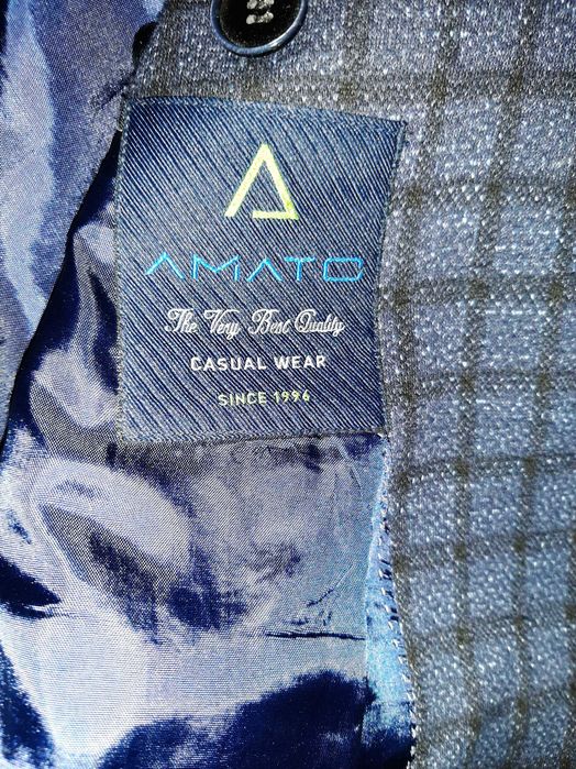 Стильний чоловічий піджак AMATO плечі - 52 см