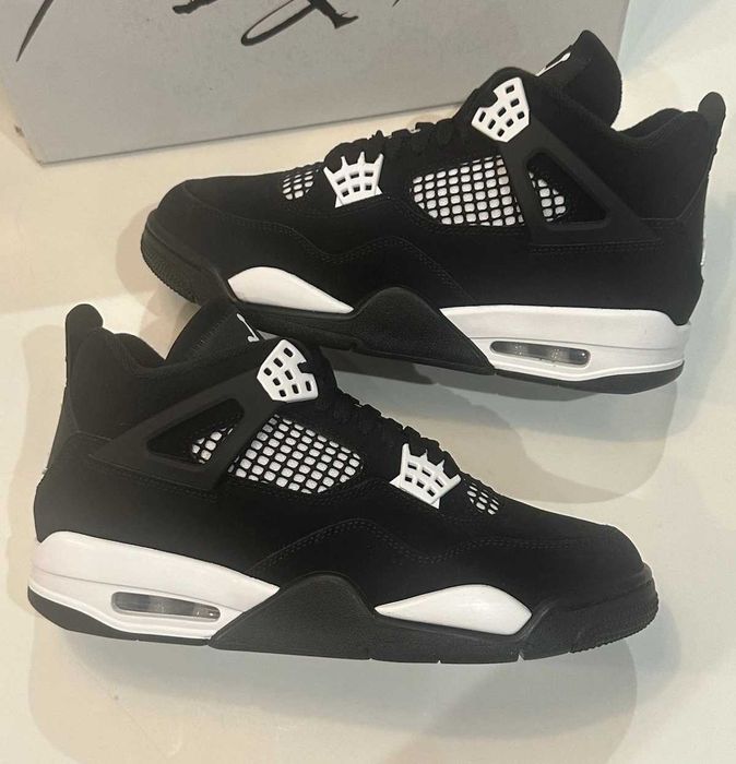 Jordan 4 Retro White Thunder R.43