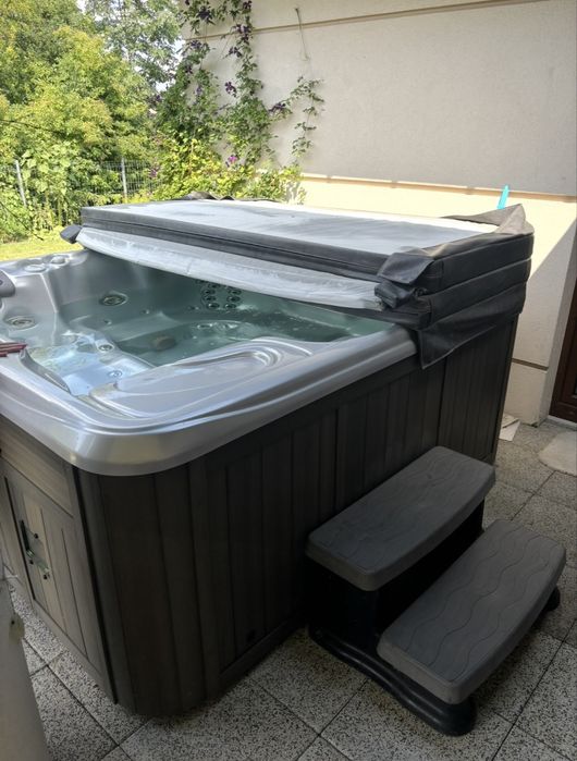 Jacuzzi sundance spas 5-6 osobowe !