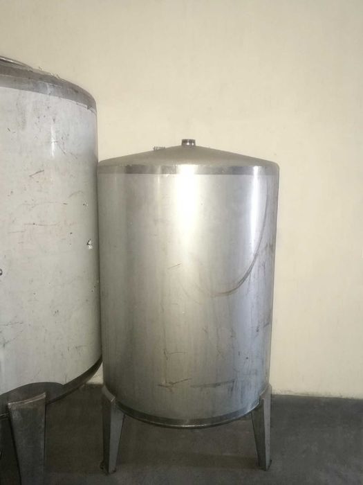 Venda de Cubas Usadas (1000 litros)