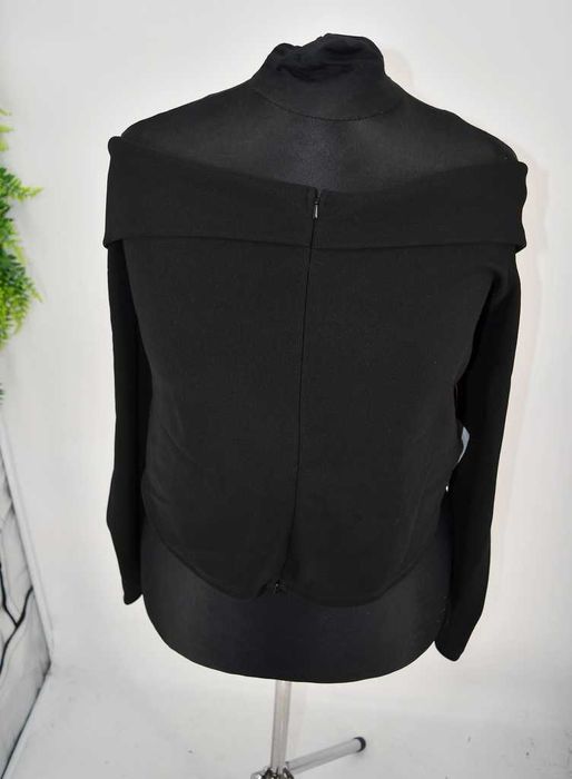 Prążkowana bluzka hiszpanka na zamek Asos 52