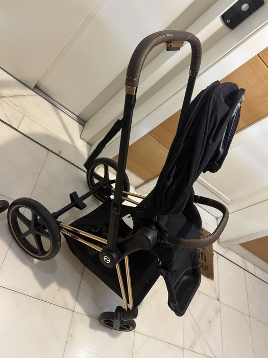 Cybex Priam Preto/Rose Gold – Carrinho Premium