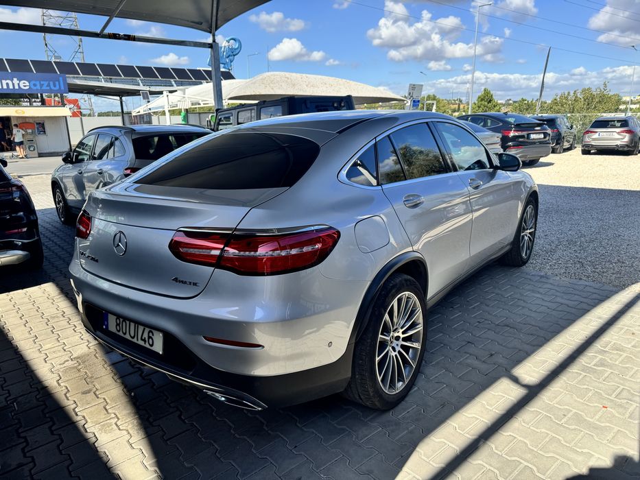 Mercedes-Benz GLC 250 d 4MATIC Coupé AMG Line Nacional