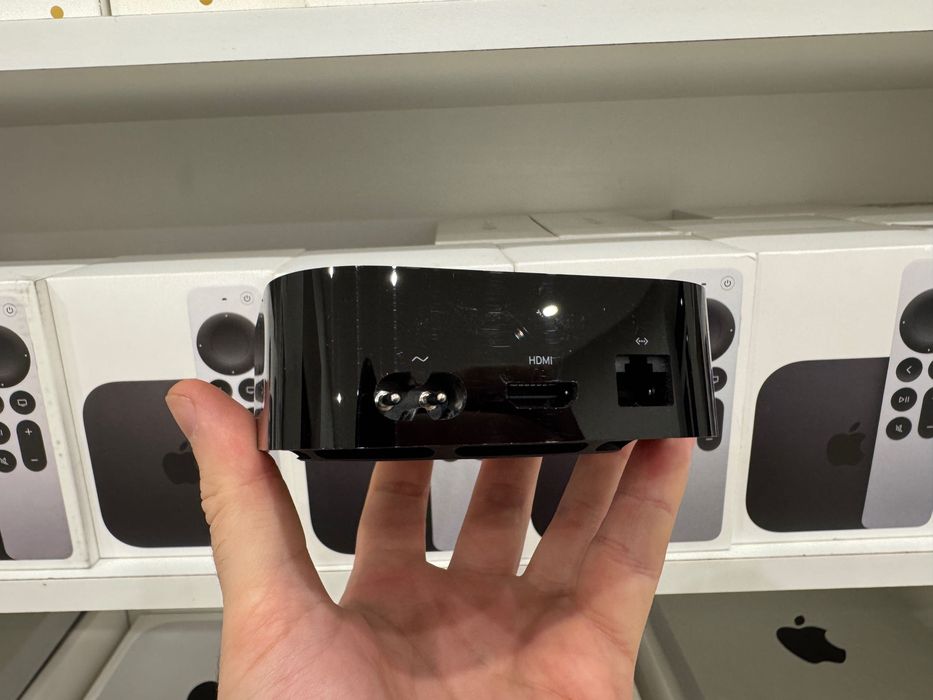 Смарт приставка Apple TV 4K MQD22 32gb вживана ГАРАНТІЯ МАГАЗИН A1842