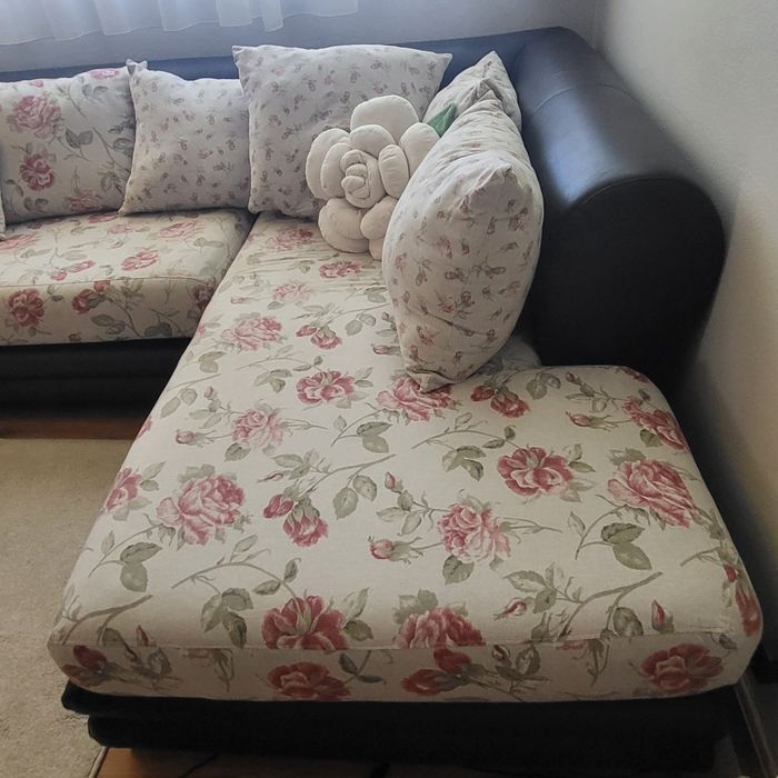 Sofá com Chaise Longue para 5 pessoas