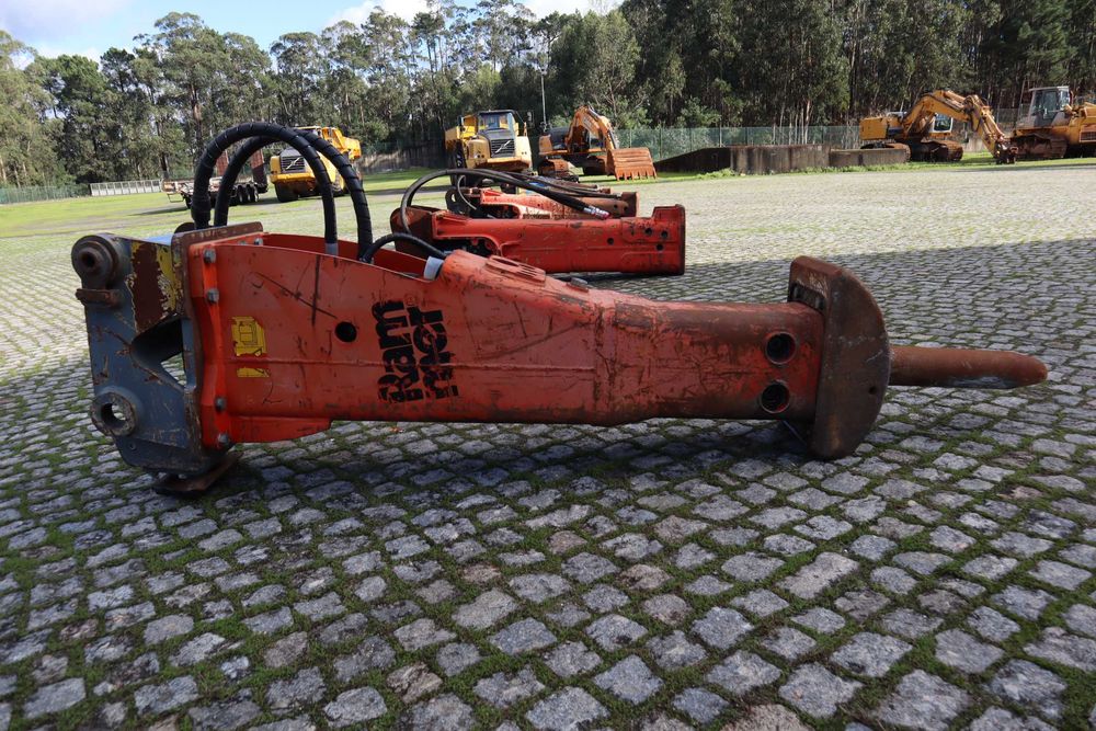 Rammer M14 1380 kg 18–24 t martelo hidráulico