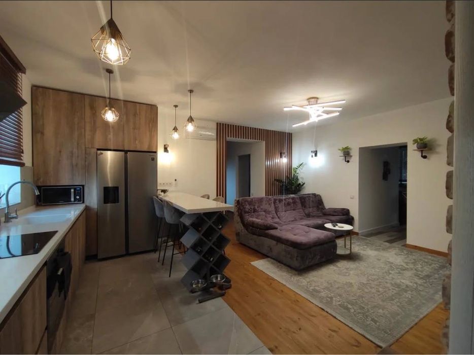 Продам дом в пещанке два дома на участке