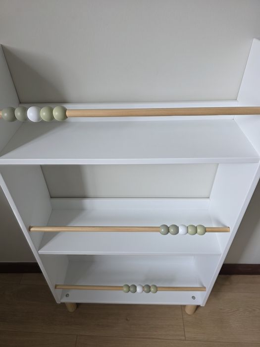 Estante Montessori nova