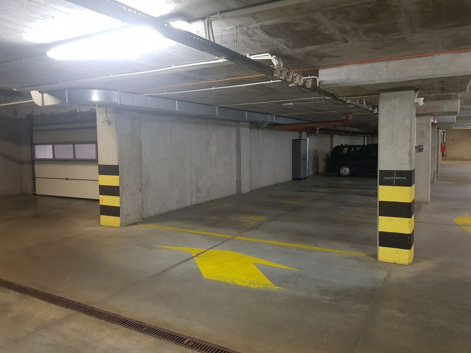 Garaż, Miejsce postojowe ul. Śliczna 32b - Widok 3