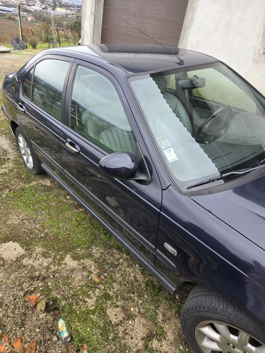 Vendo carro Rover 45