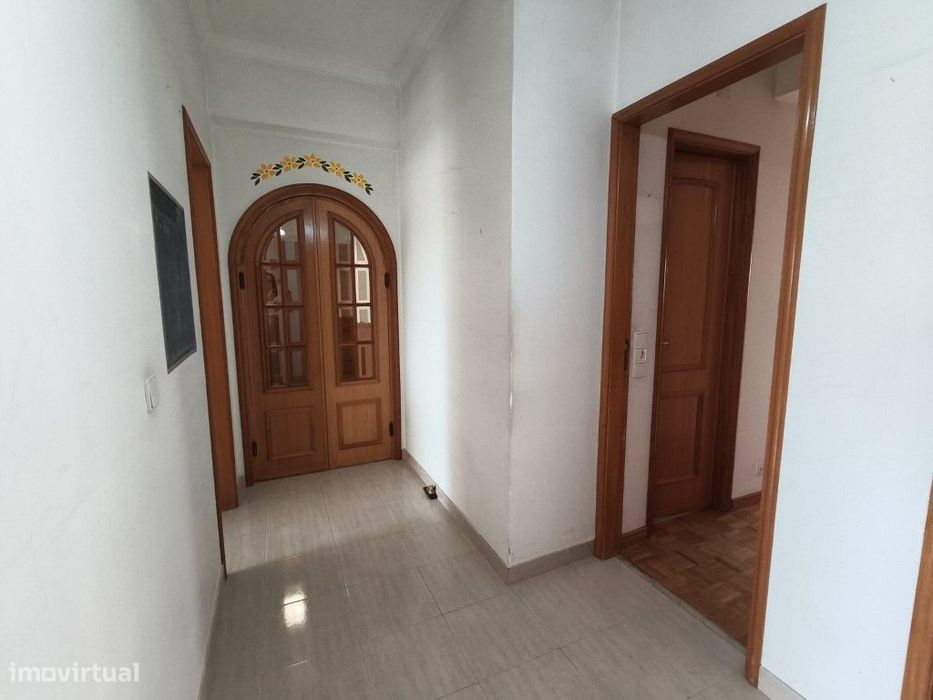 Apartamento T3 no Infantado (Loures) com Arrecadação