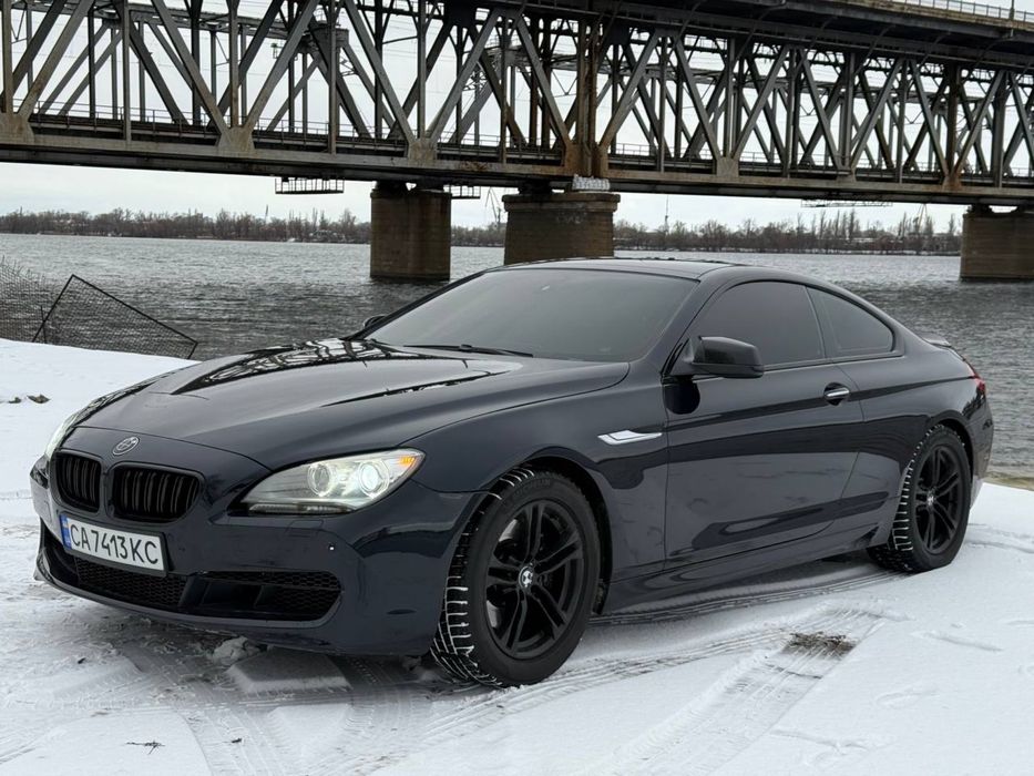 Автомобіль у відмінному стані, у хорошій комплектації, підігрів і обдування сидінь, безключовий доступ, M-кермо, розширена приборка, датчик дощу і світла, зроблено якісний вихлоп, Start/Stop, чорна стеля, панорама, сидіння максимальні, тонування в коло, хороші диски на зимовій резині, камера заднього виду. Зроблено ТО, заміна масла в двигуні та коробці, зроблена ходова частина, готовий до будь-яких перевірок на вашому СТО.